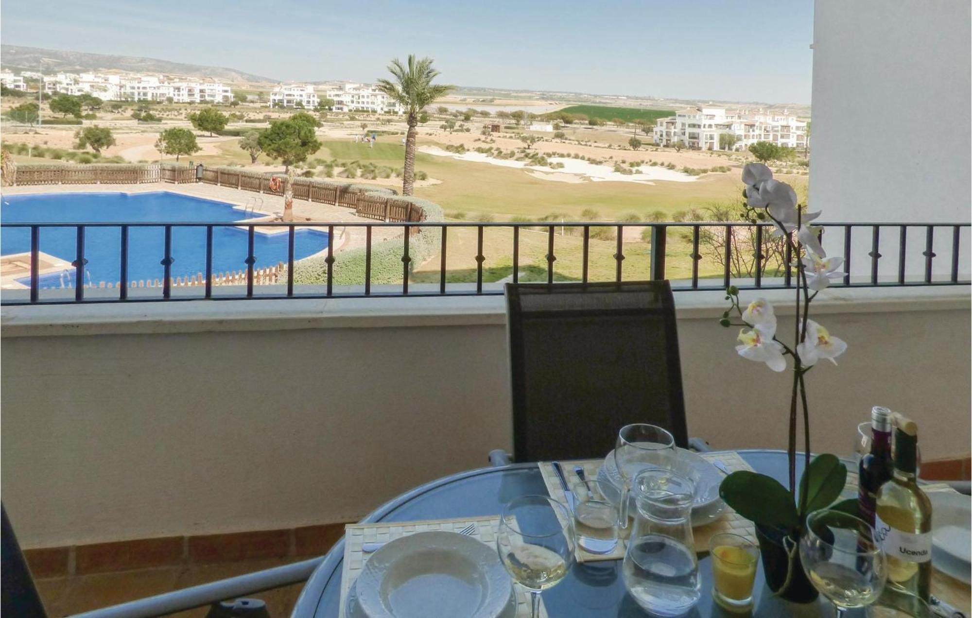 Lovely Apartment In Sucina With Swimming Pool Luaran gambar