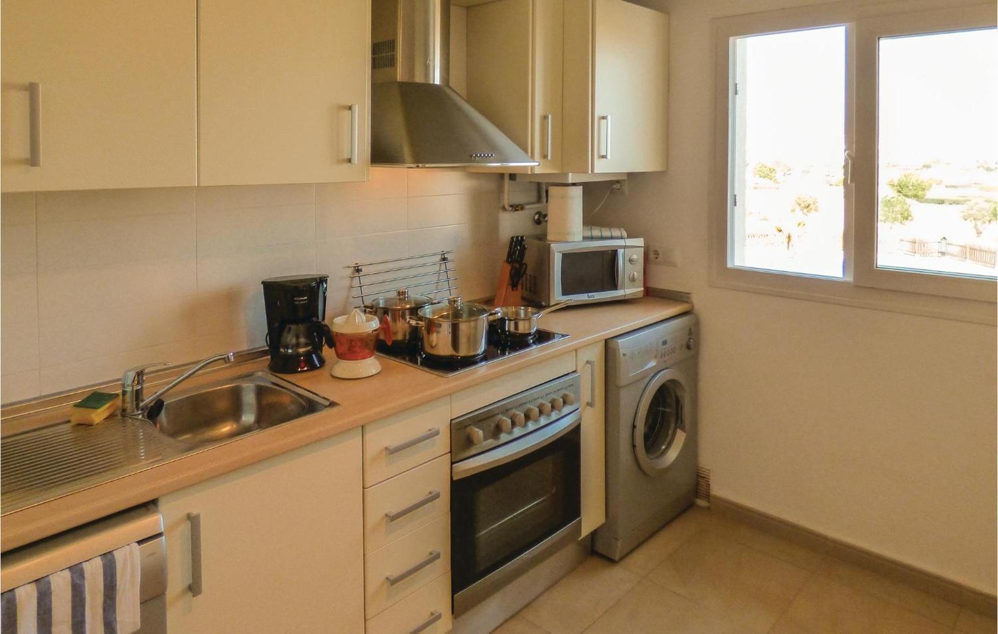 Lovely Apartment In Sucina With Swimming Pool Luaran gambar