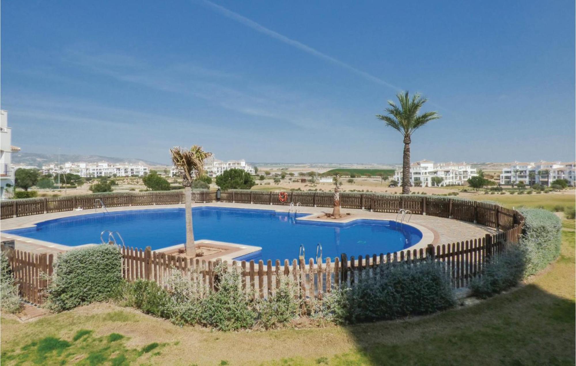 Lovely Apartment In Sucina With Swimming Pool Luaran gambar